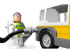Конструктор LEGO (ЛЕГО) Duplo 5658  Pizza Planet Truck